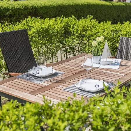 Apartment Strandburg Azurblau 01 C